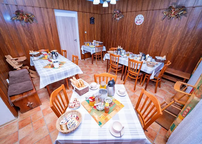 Zuzana 3* ستير سبلافي